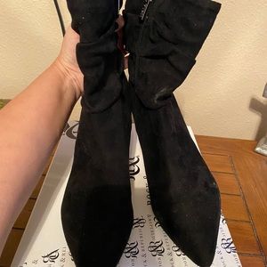 Guess Heel boots size 91/2